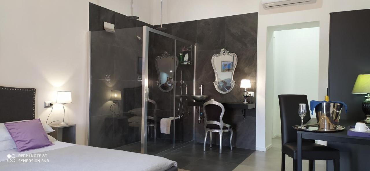Symposion B&B Apart Napoli Esterno foto