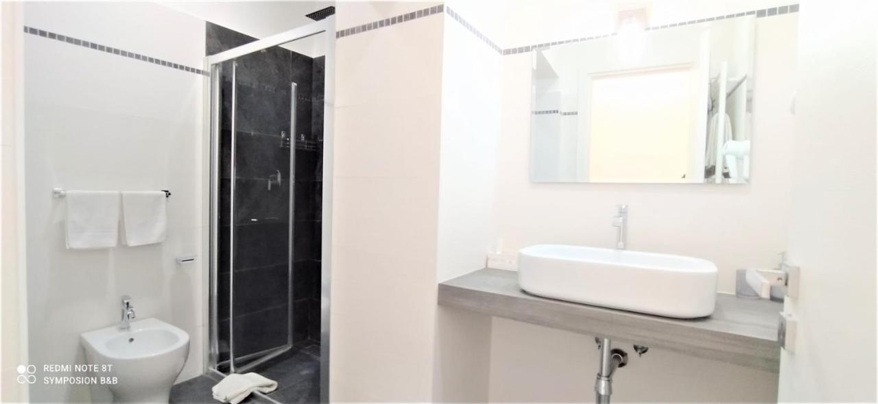Symposion B&B Apart Napoli Esterno foto